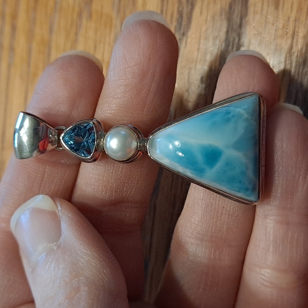 Marahlago Larimar, Pearl and Blue Topaz Sterling Silver Pendant - Picture 3 of 5